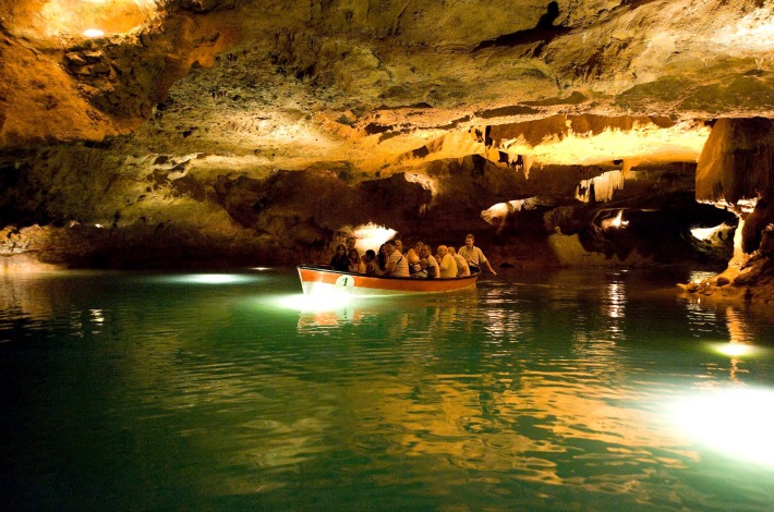 Viaje por las Grutes de Sant Josep