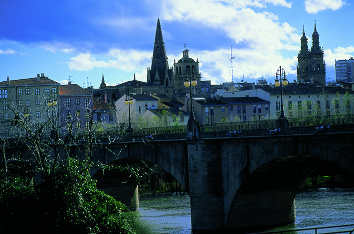 Puente de piedra Logroño