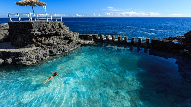 Charco azul