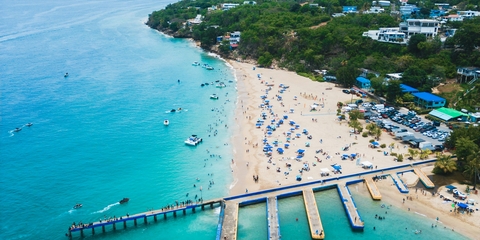 Vuelo más hotel a Aguadilla