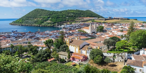 Vuelo más hotel a Angra do Heroísmo