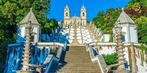 Vuelo más hotel a Braga