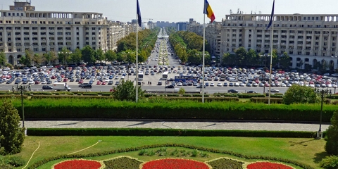 Vuelo más hotel a Bucarest