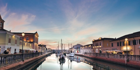 Vuelo más hotel a Cesenatico