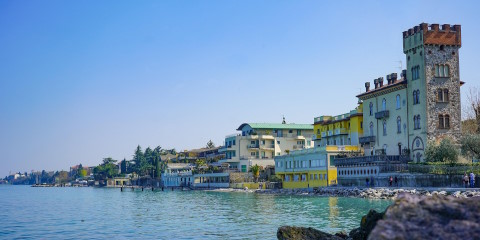 Vuelo más hotel a Desenzano Del Garda