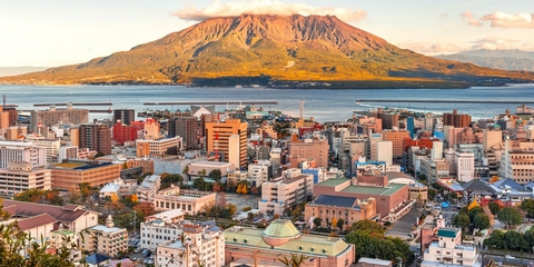 Vuelo más hotel a Kagoshima