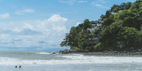 Hoteles en Kamala Beach