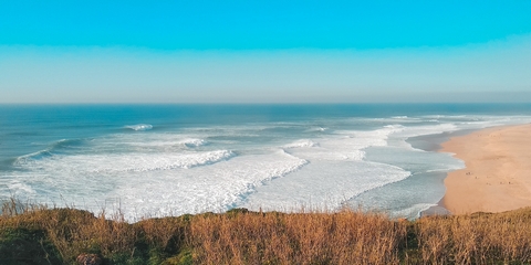 Vuelo más hotel a Nazaré