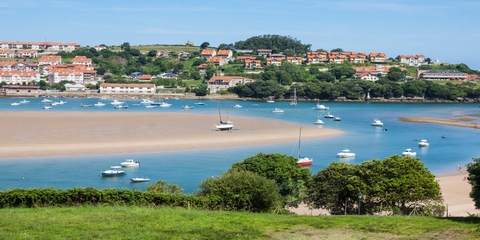 Viajes a San Vicente De La Barquera