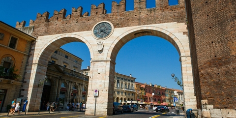 Vuelo más hotel a Verona