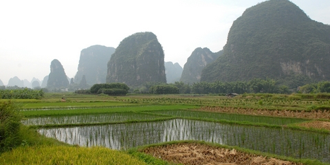 Vuelo más hotel a Yangshuo