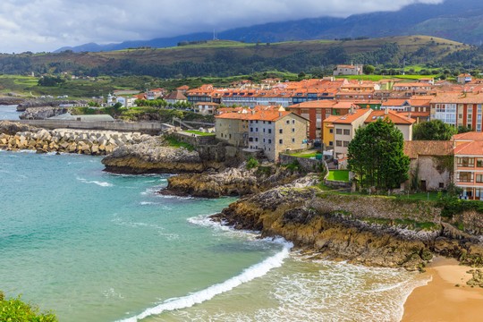 Visita Llanes y descubre su gran belleza paisajística