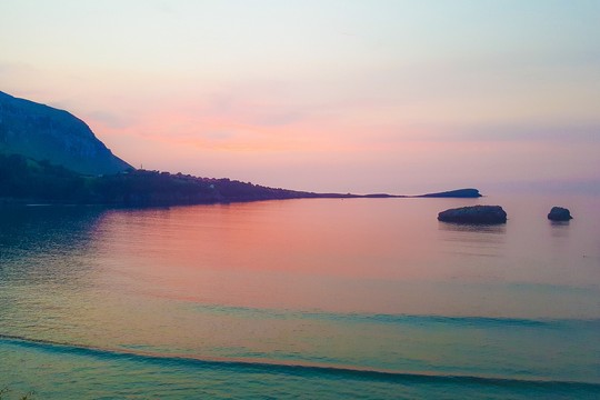 En Cantabria te esperan playas como estas