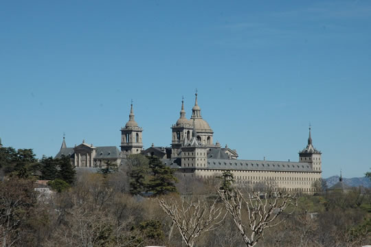 Explora las regiones más bellas de Madrid