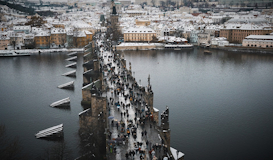 Puente de Diciembre en Praga