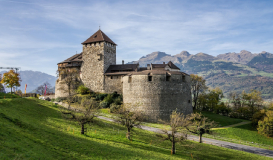 Liechtenstein: Entre Alpes y Castillos