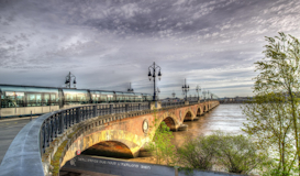 Toulouse, Carcassonne, Dordoña, Castillos del Loira y Burdeos